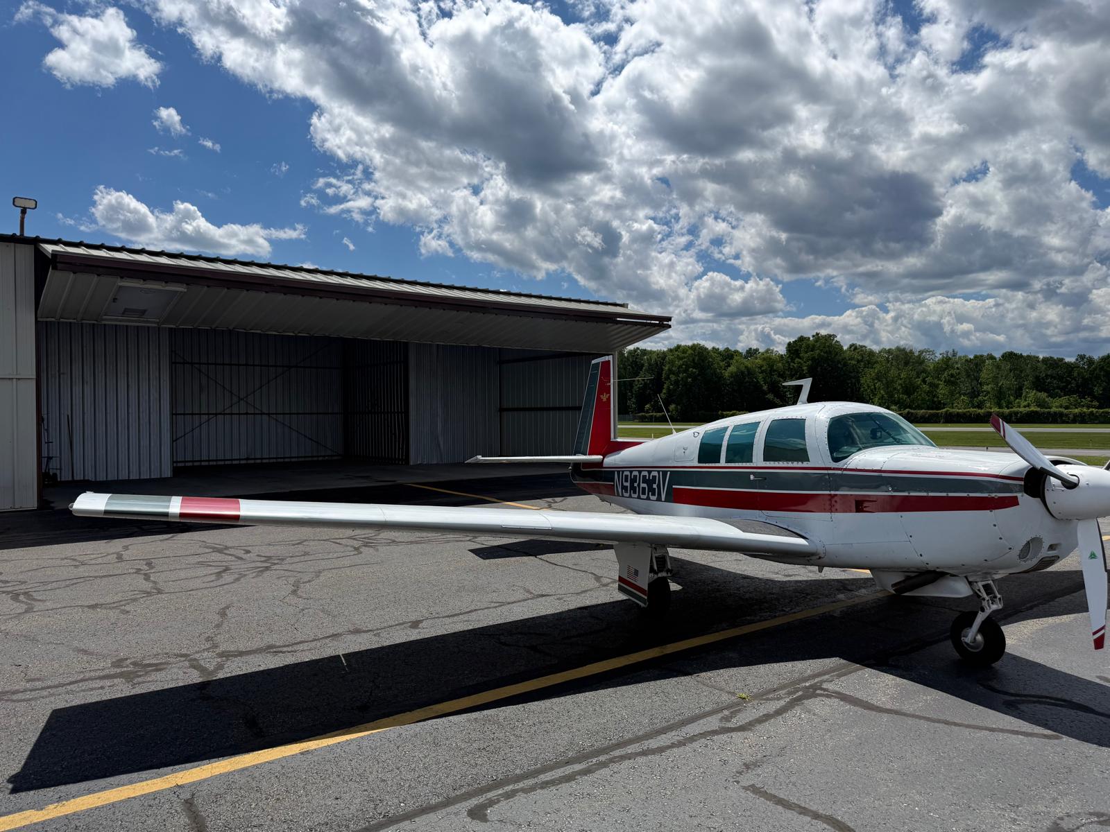 N9363V Mooney M20F on the ramp